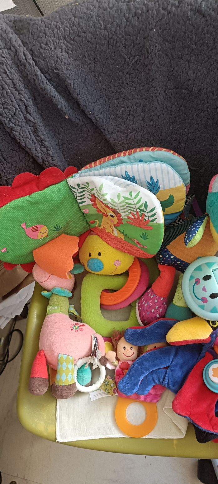 Lot jouets bébés - photo numéro 6