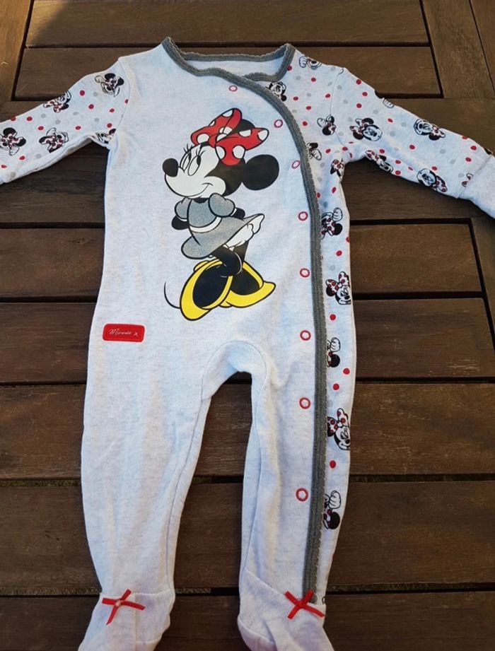 Lot Pyjama + Body ML Minnie 6-9m Neuf - photo numéro 5