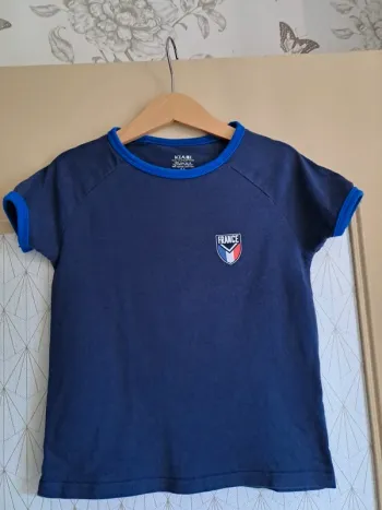 T-shirt garçon kiabi bleu 10 équipe de France 5 ans comme neuf