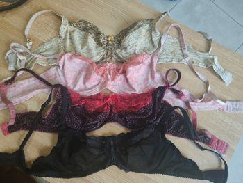 Lot de 4 soutiens gorges Luxam