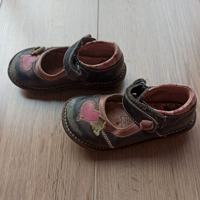 chaussures noires fermeture a scratch en cuir Eram pointure 24 - photo numéro 5