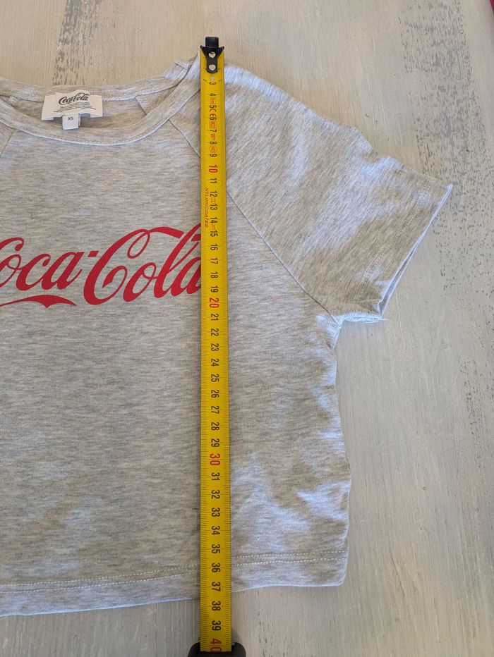 Tee shirt - Jennyfer - Coca cola - XS - Très bon état - photo numéro 5