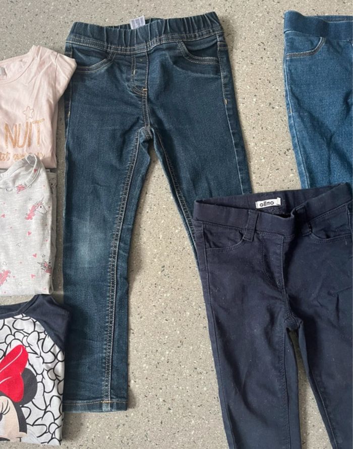 Lots vêtements fille 4 ans - photo numéro 3