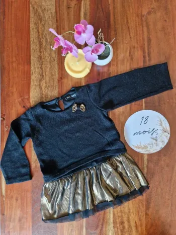 Robe fluide bi-matière or/noir pailleté 18 mois
