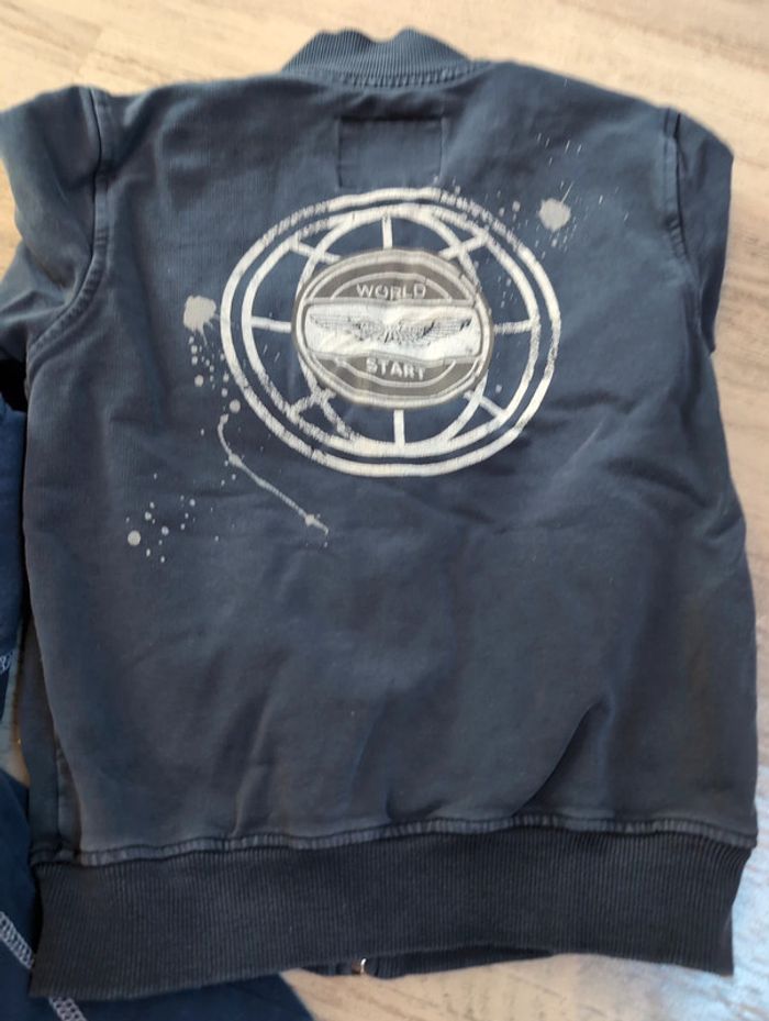 Gilet Aston Martin 5 ans - photo numéro 5