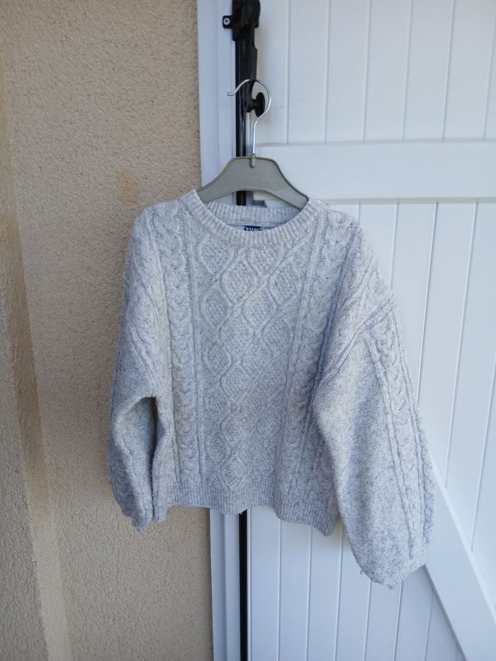 Pull filles kiabi taille 8 ans /128 cms