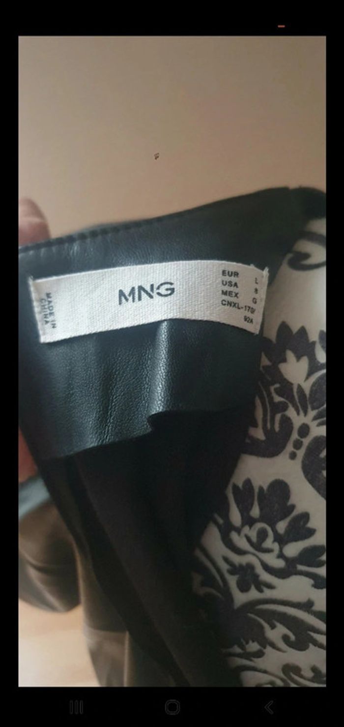 Robe aspect simili cuir - photo numéro 4