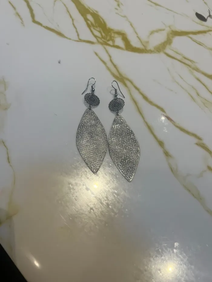 Boucle pendante