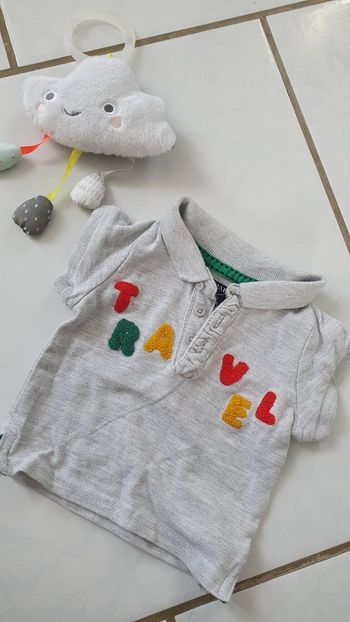 Teeshirt bébé 1 mois très bon état