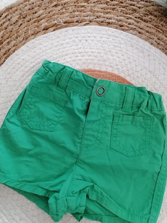 Lot de deux shorts - 9 mois - photo numéro 2