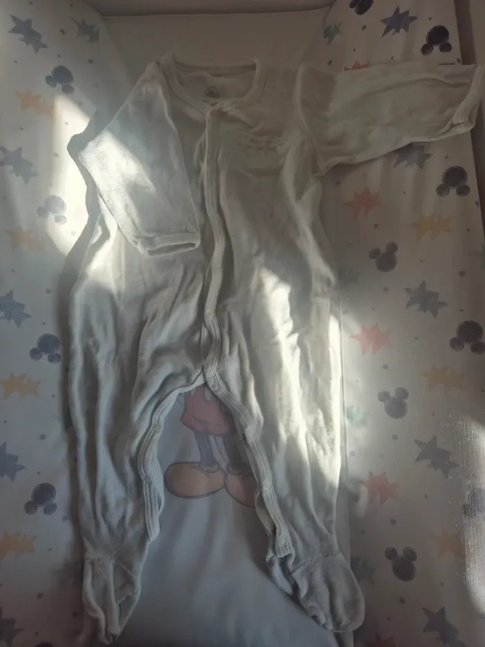 Lot pyjamas - photo numéro 6