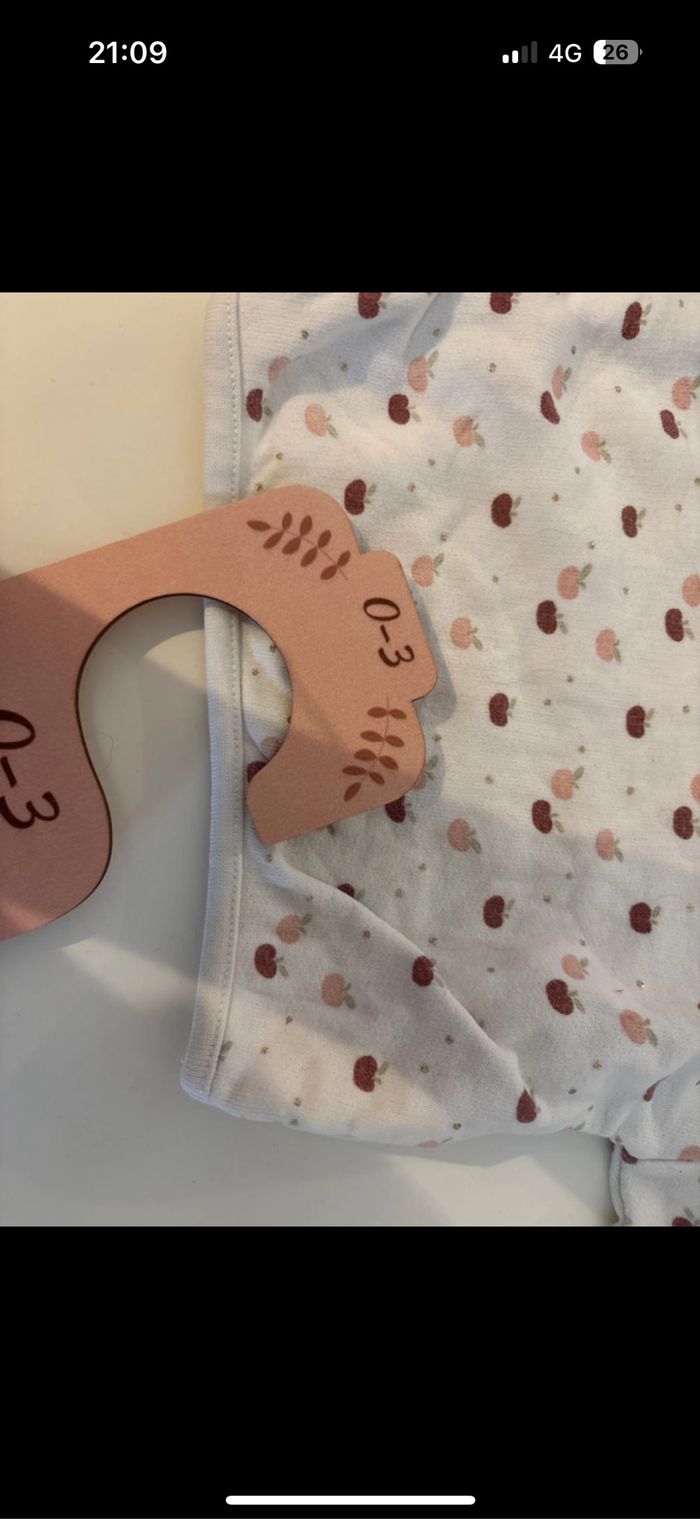 Pull bébé « amour » - photo numéro 3