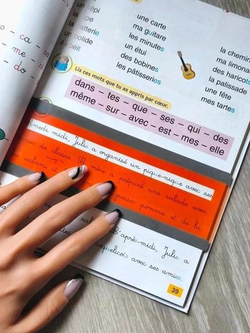 Guide de lecture transparent orange