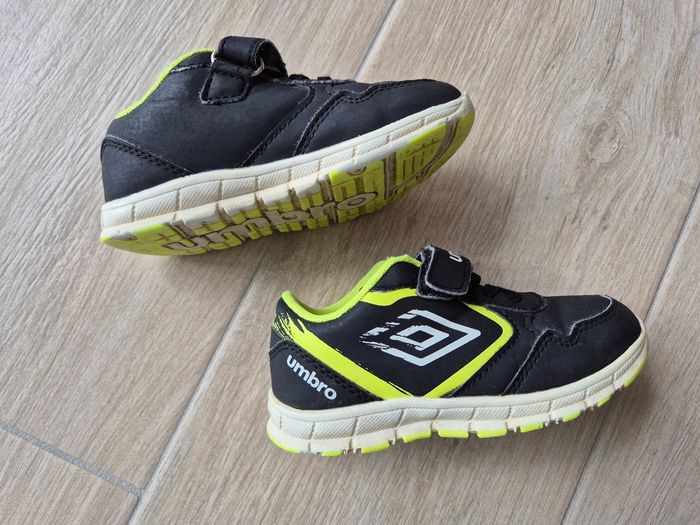 Baskets umbro - photo numéro 4
