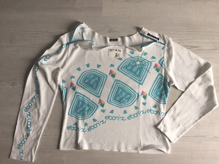 422-Haut manches longues T 42/44 - photo numéro 3