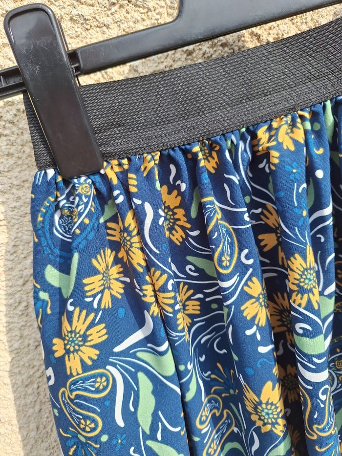 👗 Jupe courte légère 10 ans - photo numéro 2