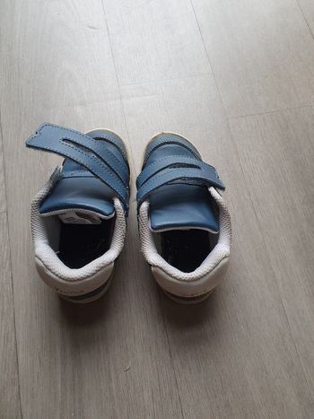 Chaussures décathlon bleue T23