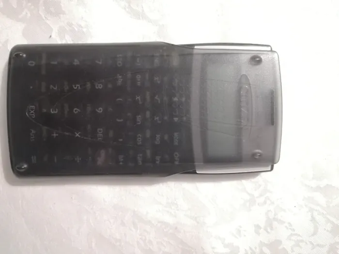 Calculatrice - photo numéro 3