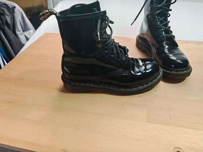 Bottes Dr. Martens 1460 en cuir verni Taille 36