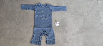 Grenouillère sans pieds bleu bébé 9 mois
