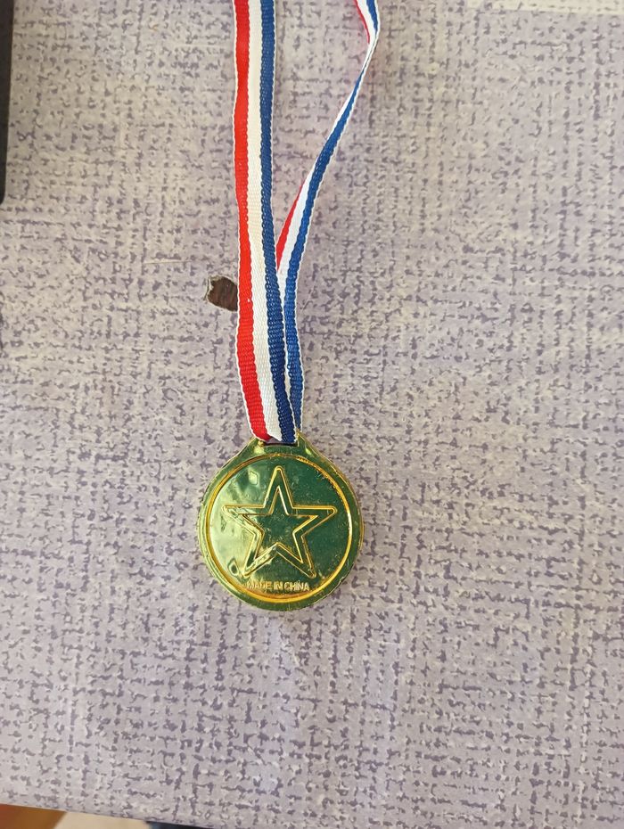 Coupe plus médaille - photo numéro 2