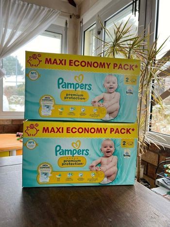 Couche taille 2 Premium protection Pampers : 234 couches