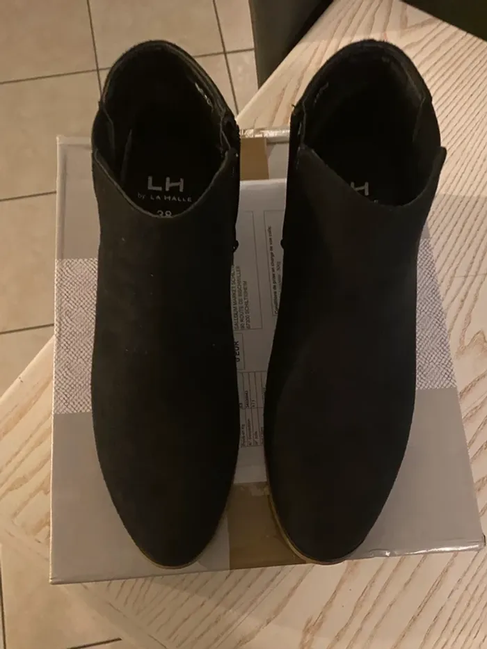 superbe bottine noir 38 fermeture zip neuve la halle - photo numéro 5