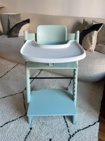 Stokke Tripp trapp highchair complete