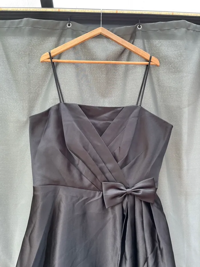 Robe noir - photo numéro 2