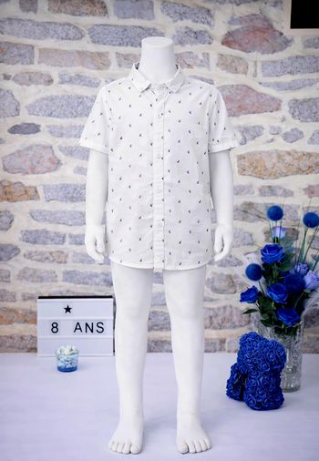 Chemise manches courtes à motifs blanche et multicolore Garçon taille 8 ans marque Okaidi 🎸 
