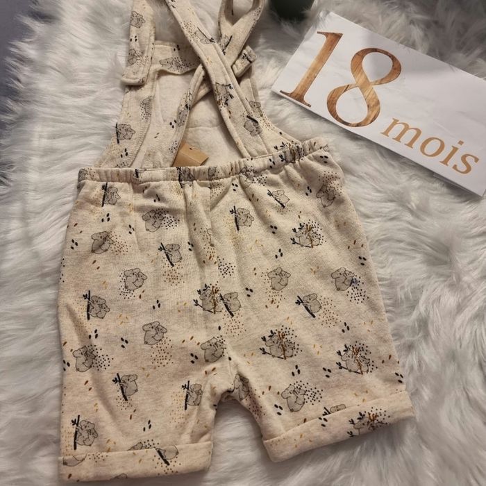 Neuve (non portée ) 🏷 💙💙superbe  salopette  courte 18 mois garçon💙💙💙💙💙 - photo numéro 2