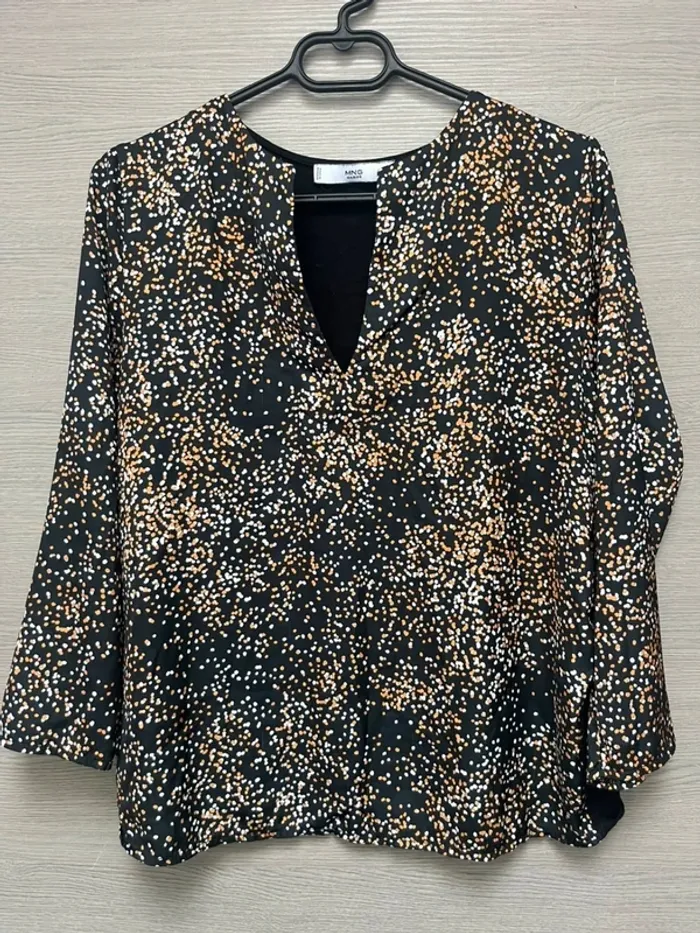 Blouse MNG noire et confettis