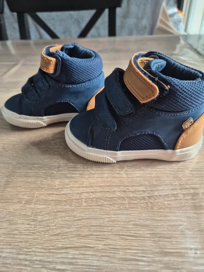 Chaussures bébé 19 - photo numéro 4