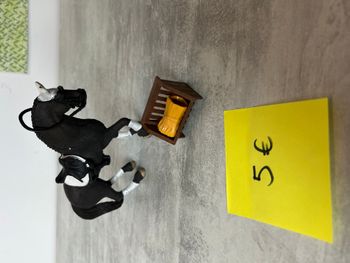 cheval noir jouet schleich avec accessoires