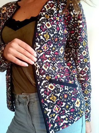 Gilet motifs fleurs en coton taille 34