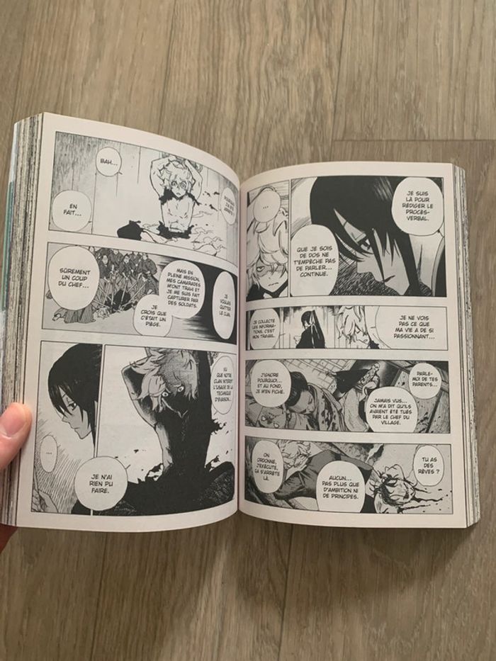 Manga Kazé Kaiju numéro 8 - photo numéro 2
