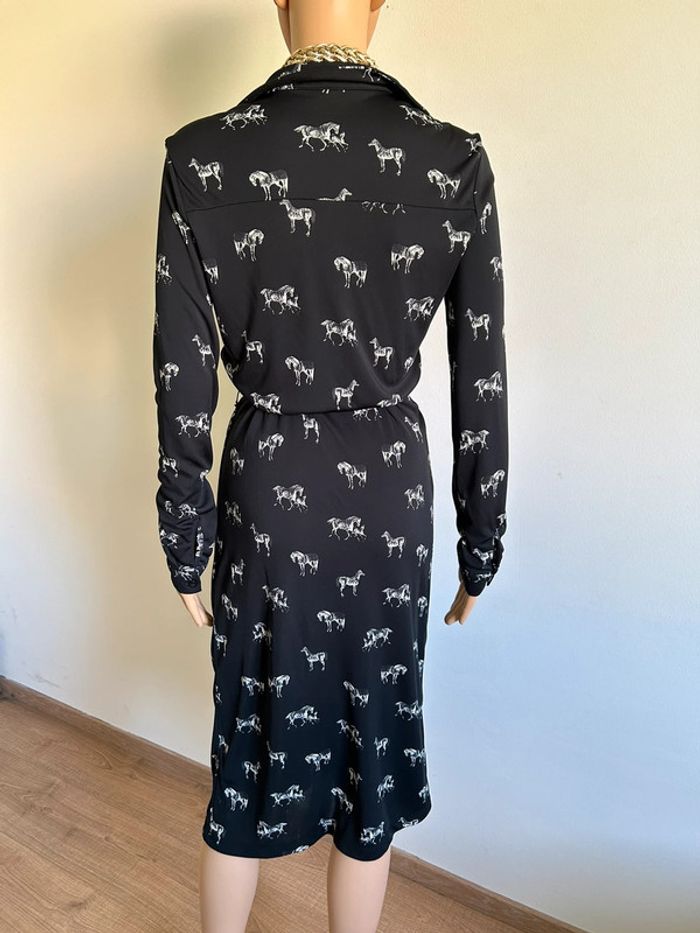 Robe noire et blanche imprimée mi longue WE taille S jamais portée - photo numéro 7