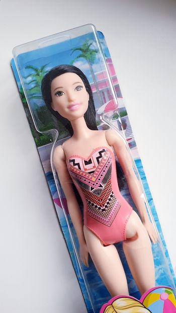 Barbie plage maillot bain motif aztéque neuf