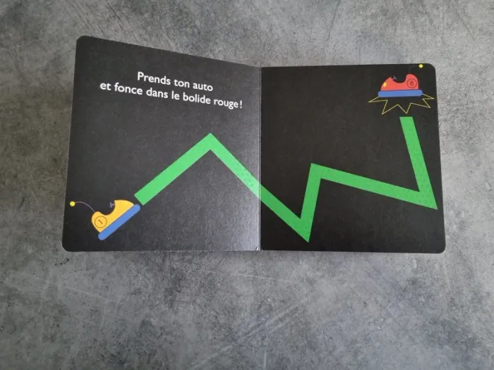 Livre bébé éveil "Vive la fête. Suis le chemin avec ton doigt" - photo numéro 3
