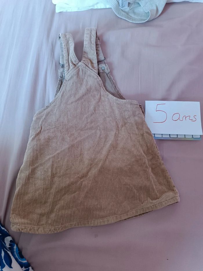 Salopette Zara 5 ans - photo numéro 4