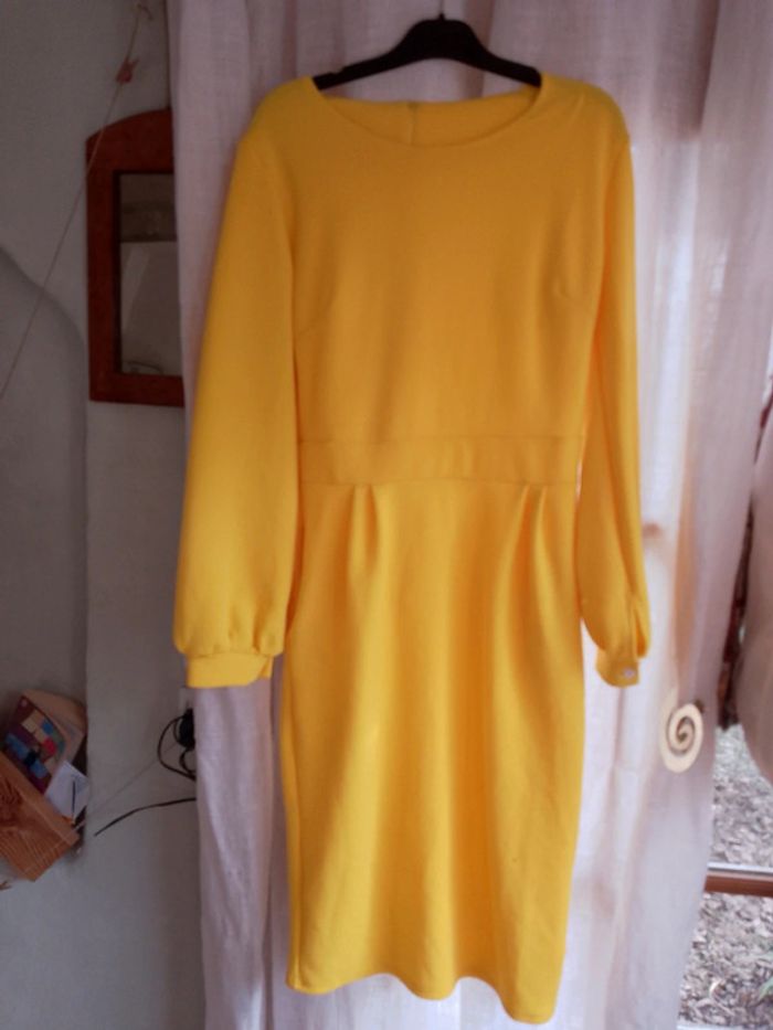 Longue robe rétro NEUVE