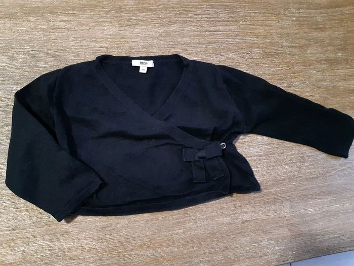Gilet noir cache cœur bebe fille hugo boss 12 mois