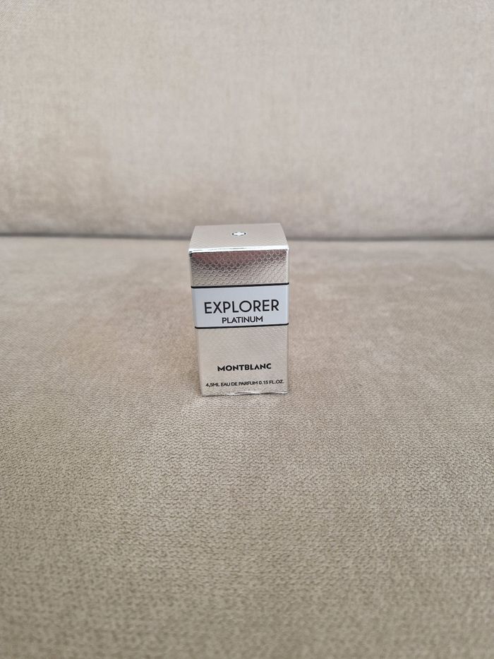 Miniature parfum Explorer Platinum Mont Blanc - photo numéro 2