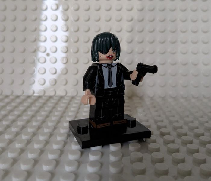 Figurine style lego, Aki Hayakawa dans Chainsaw Man