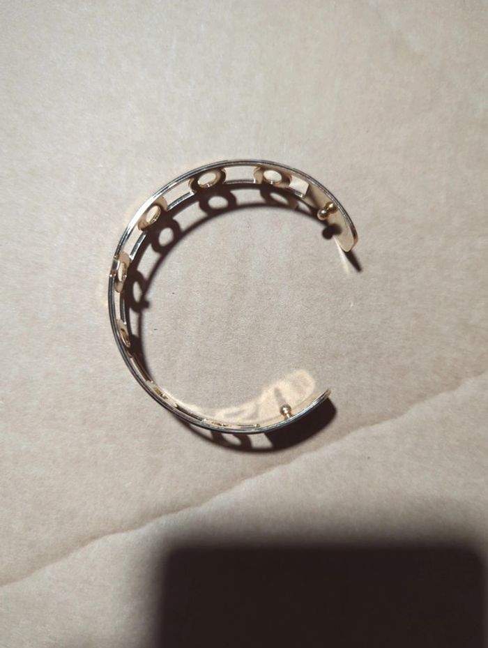 Bracelet doré - photo numéro 2