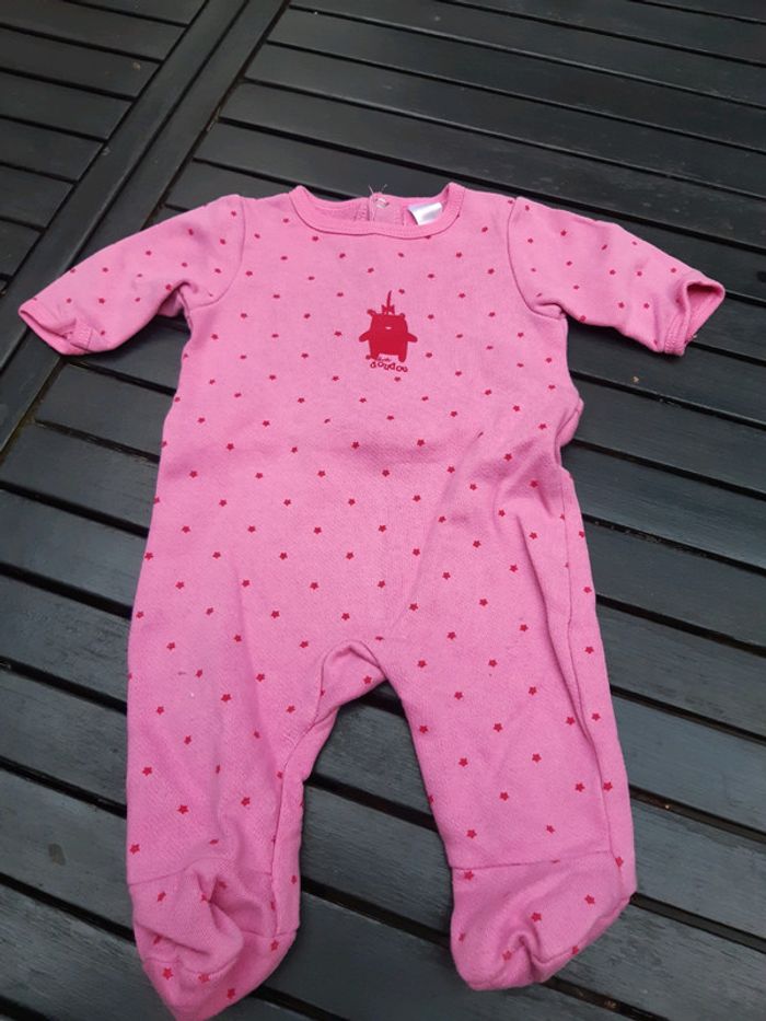 Pyjama bébé fille 3 mois rose étoile doudou