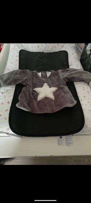 Pull/veste mixte chaud 6 mois