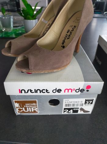 Chaussures femme taille 37