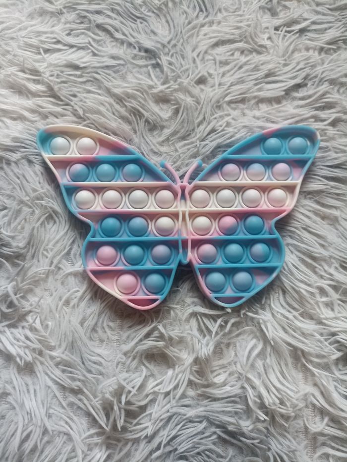 Pop it papillon très bon état