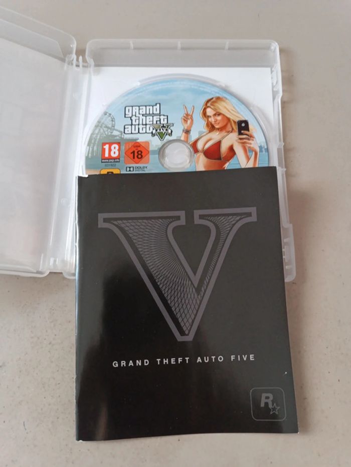 Jeu PS3 - gta 5 - photo numéro 7